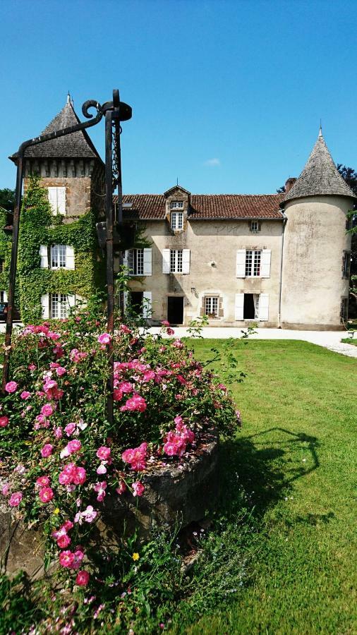 Pierre Deluen Domaine De La Grange De Quaire Bed & Breakfast Chassenon Екстериор снимка