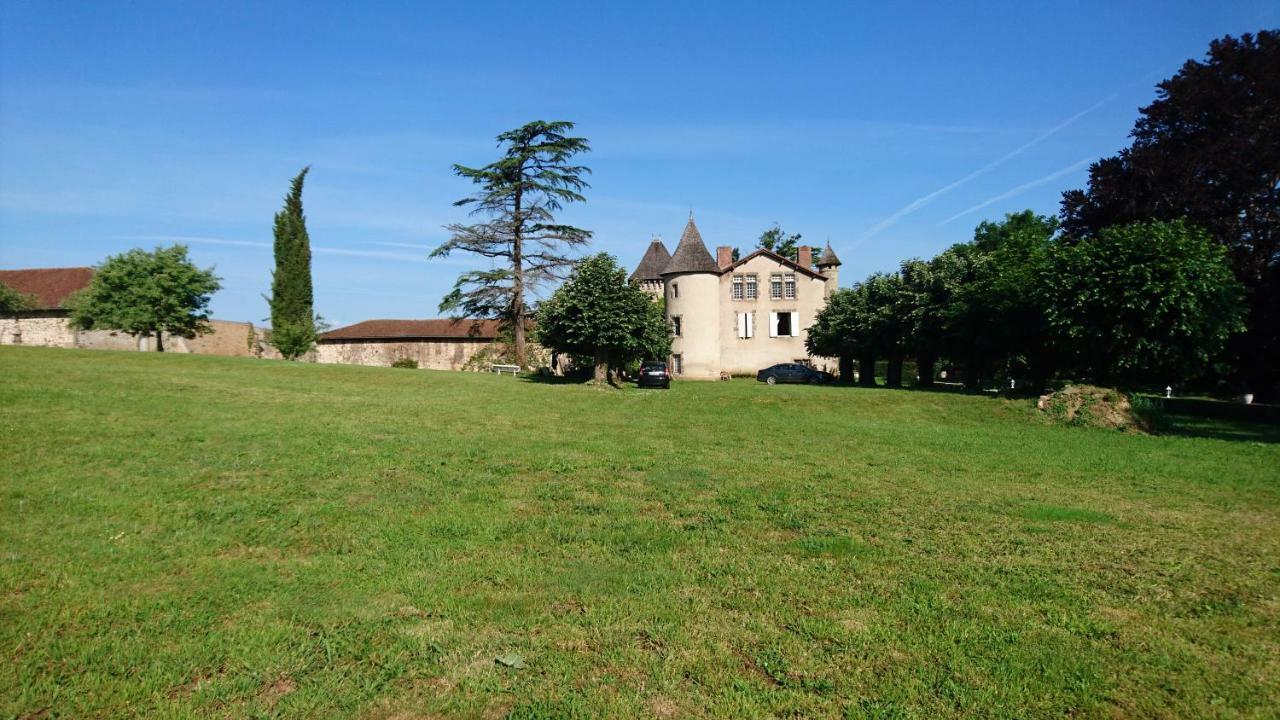 Pierre Deluen Domaine De La Grange De Quaire Bed & Breakfast Chassenon Екстериор снимка